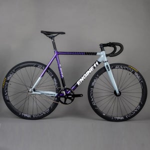 광고 메인 이미지