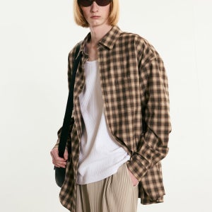 [티엔지티] Oversized Check Shirt (Brown) TNSH5F104W2