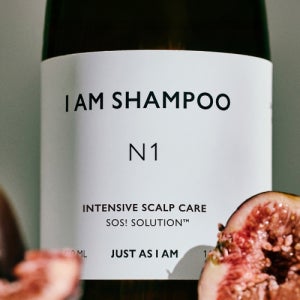 [저스트에즈아이엠] [100시간 뿌리볼륨] IAM 인텐시브 스칼프 케어 샴푸 N1 700ml 2310923859