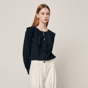 [지고트] 샤이닝 버튼 러플 블라우스 (BLACK) JR9A0BL043