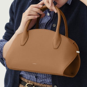 사르투 Kie Mini Tote Bag (Brown) 키미니토트백