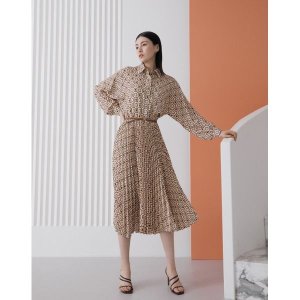 닥스 레이디스 [닥스레이디스] [닥스 여성] [24SS] DLDR4A103I2 추가특가50세일플리츠베이지 시즌패턴 플리츠스