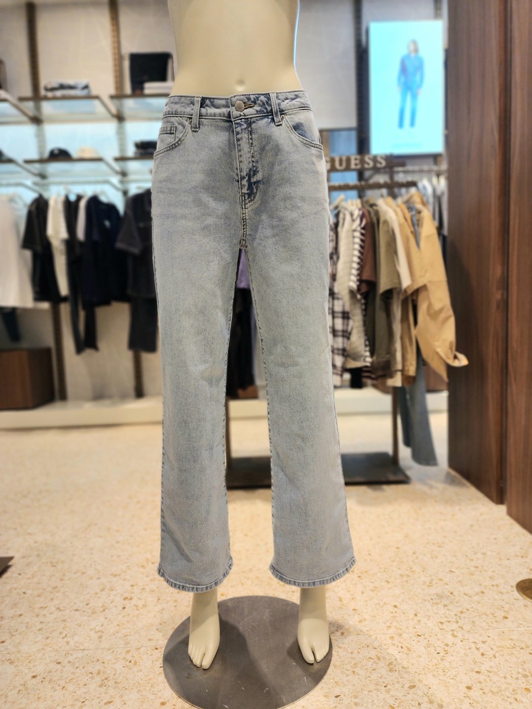 게스 뉴와이드 팬츠 YP1D9055