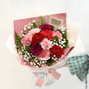 [생화택배] 어버이날 화려한 믹스 카네이션 꽃다발, 유환스타일