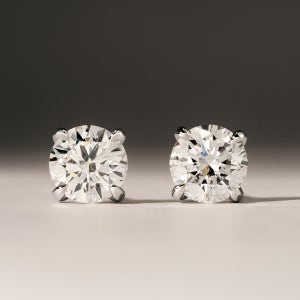 랩다이아몬드 4프롱 이터널 선샤인 솔리테어 귀걸이 (1~1.5캐럿)