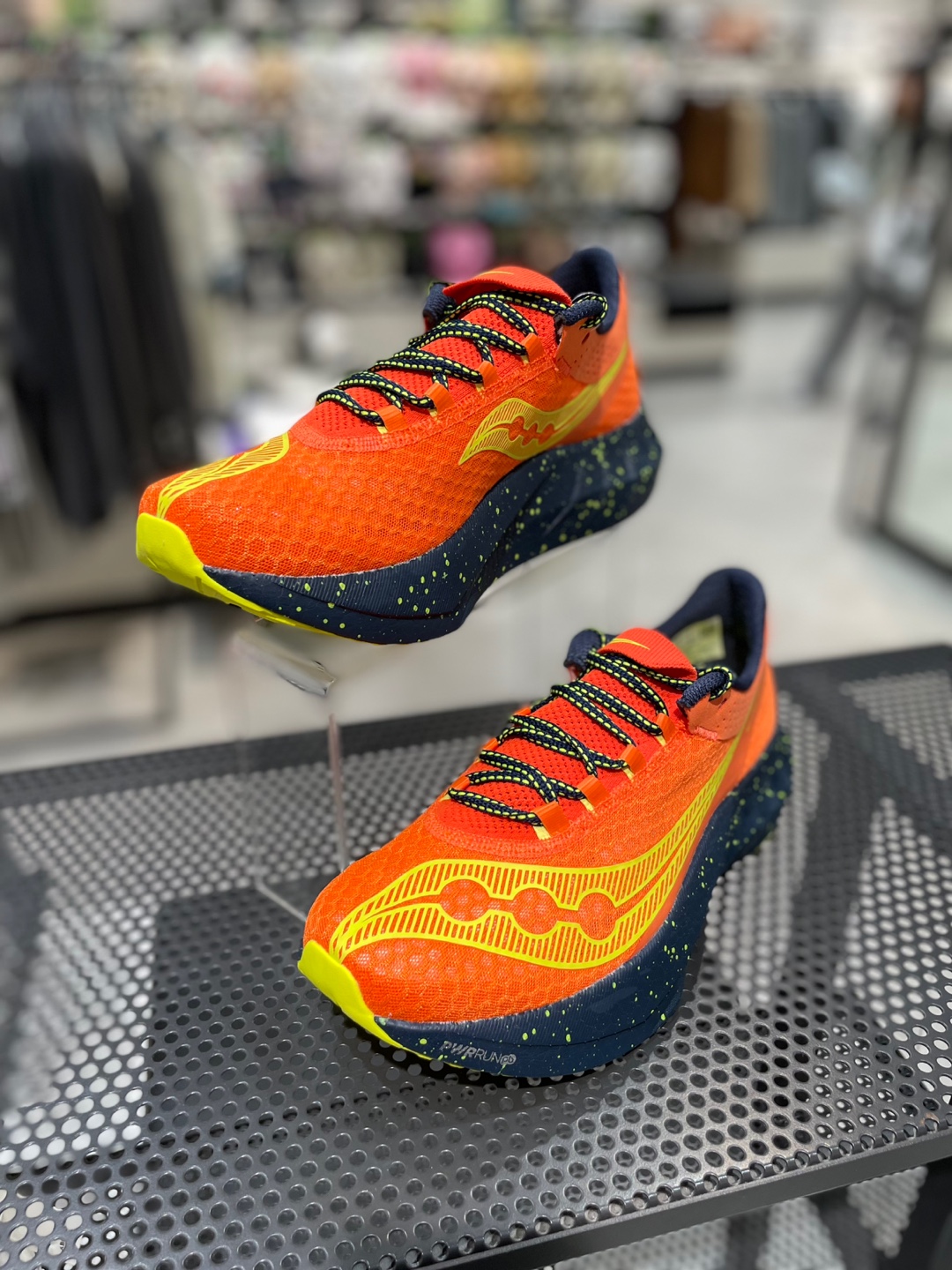 써코니 엔돌핀 프로 4 S20939