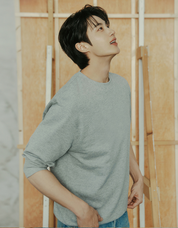 브리오니 SS25 UJSQ0L.OA613-9000 WHITE Brioni Polo Shirt 브리오니 SS25 UJSQ0L.OA613-9000 WHITE Brioni Polo Shirt