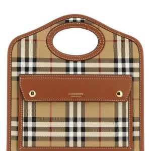 버버리 체크 미니 포켓 토트 겸 크로스백 가방 8066166 A9534 여성 토트백 쇼퍼백 탑핸들백 핸드백 Printed canvas and leather min 142553369