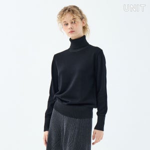 [롯데백화점] 유닛 블랙 투톤 리브 포인트 프림로즈 터틀넥 풀오버 UFKKTN342N-08 LE1220021421