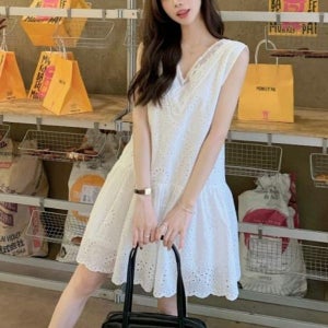 [로디] [오늘출발] 레이스 자수 민소매 원피스 러블리룩