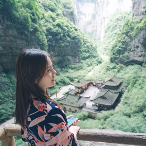 충칭 우룽 톈성산교+우장 화랑(푸링 구간)+바이허량 수중 박물관 1일 투어 [3~8명 소규모 그룹+30분 더 늦잠+8천 걸음 덜 걷기]
