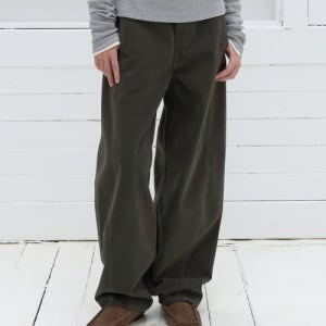 [포저] 커브드 와이드 팬츠 (다크 그린) 243CUWPT032