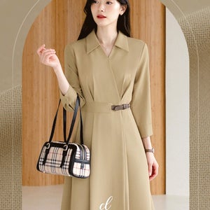 [MADE]헤리사나 카라 랩 사이드 미니벨트 뒷밴딩 플레어 원피스