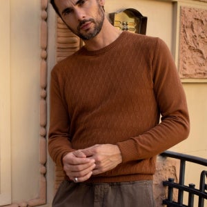 [아르메오디][ARMEO.D][아르메오디] 레귤러핏 캐시미어 모던 텀블링 모스 블럭 패턴 니트 DFINT800(K1666760555754063BR01)