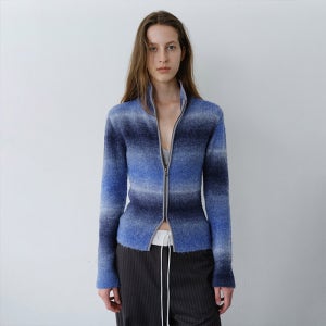 [엔오르] GRADATION ZIP-UP KNIT - BLUE