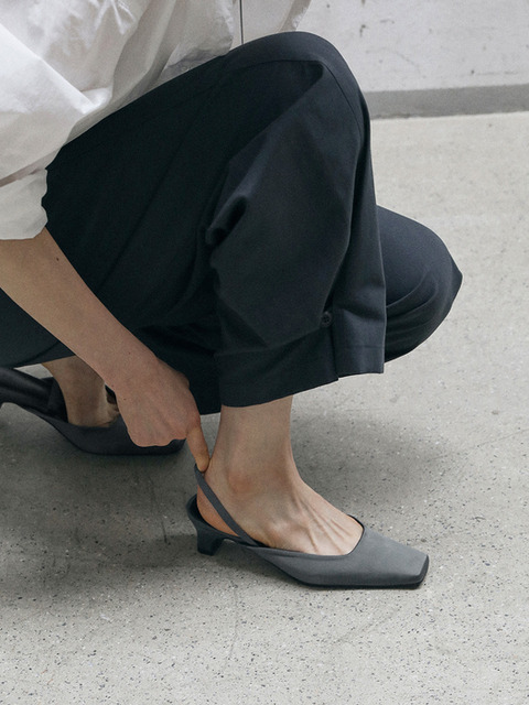 [에퓨레] NAIN Satin Slingbacks (3color)
