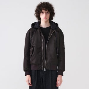 [에스티코] 후드 디테처블 MA-1 점퍼 (오버핏) (브라운)