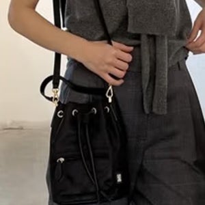 [닥스 액세서리] [MERCURY] 블랙 체크 버킷백 S DCBA5F933BK