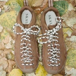 [킨] [SKALL X KEEN] 재스퍼 스플릿 여성 스니커즈 SKALL BROWN