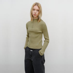 [마리떼 프랑소와 저버] W BALACLAVA HOODIE SLIM KNIT light olive