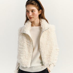 [마리끌레르] 뽀글이 베스트 집업(MAFDVT04NWH)