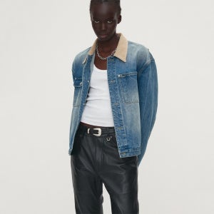 광고 메인 이미지