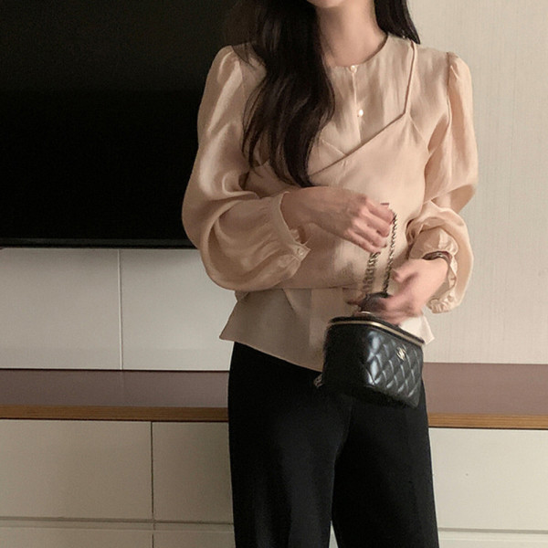 모어<b>오브벨르</b> 블라우스 레이어드 랩 리본 탑