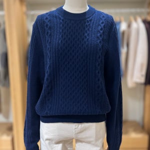 헤지스레이디스 헤지스 여성 캐시미어 블렌디드 변형 케이블 풀오버 HSSW5DC04N2