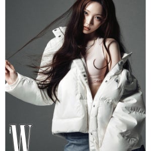 [캘빈클라인 진] 여성 숏 렝스 스탠드 카라 푸퍼 47D577G VDV 47D577GVDV