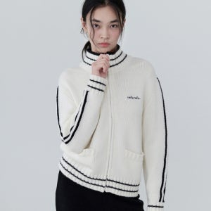 [로라로라] MAISON DE ROLA EMBROIDERY WOOL BLENDED KNIT ZIP-UP IVORY 5008902484