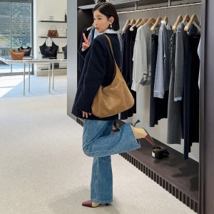 [조이그라이슨] 아델 호보백 스웨이드 LW5AD4620_LT