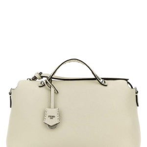 펜디 여성 화이트 라지 핸드백 8BL156 ASU2 F1JBP 8BL156ASU2 토트백 쇼퍼백 탑핸들백 Ivory leather large By The Way  144246437