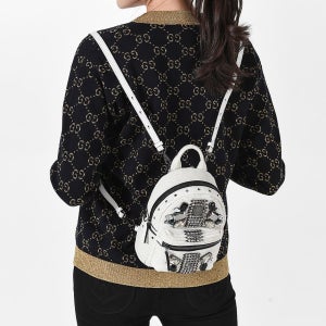 광고 메인 이미지