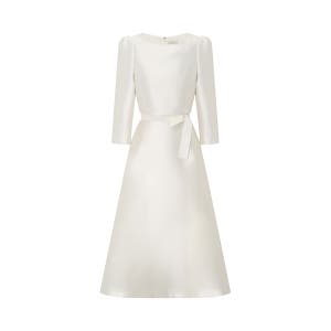 [JJ지고트] 새틴 라운드넥 A라인 원피스 (CREAM) GR8A0OP311