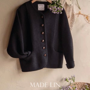MADE LIN헤밍웨이 슈버튼 쫀쫀스판 부드러운 자켓[size:F(55~66)]