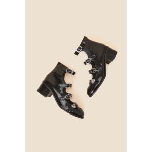 [슈콤마보니][SUECOMMA BONNIE]클레 앵클 부츠 블랙(DG3CW24504BLK)