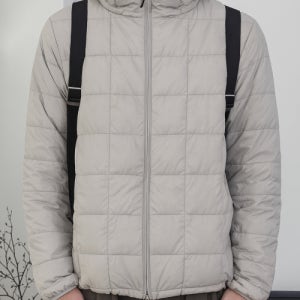 [어반디타입] 컴피 후디드 라이트 다운 자켓_라이트 그레이 UBEWHD002LG