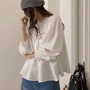 샤이닝 프릴넥 셔링 블라우스