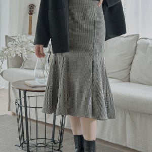 [아방] Swallow Pattern Mermaid Skirt - IVORY FA25SK007
