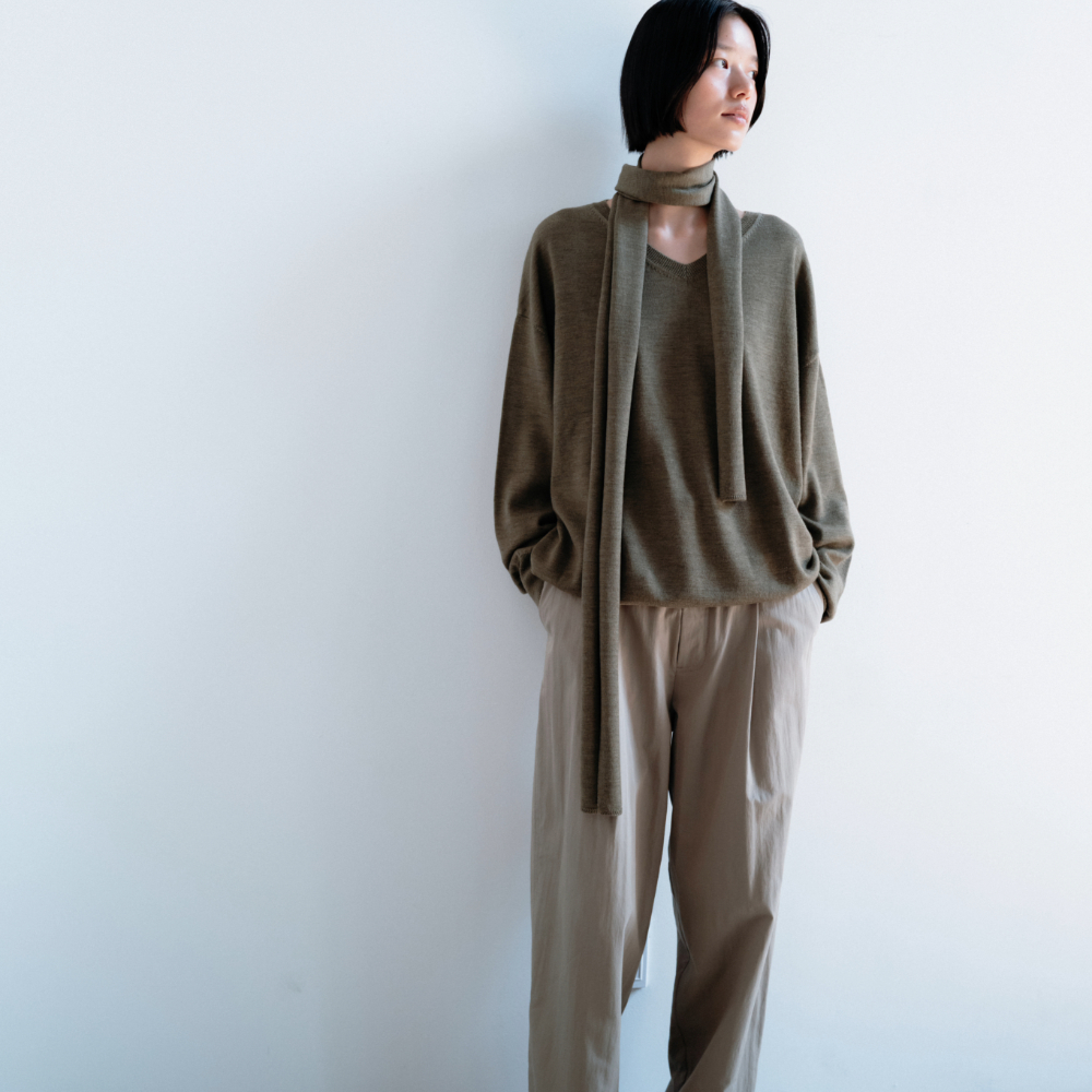 [모노하] Cotton wide tuck pants (khaki beige)