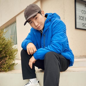 [르꼬끄스포르티브] 유니 레귤러핏 3M 씬슐레이트 패딩자켓 - 블루 QQ423EPDO1