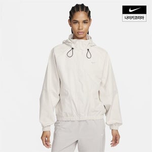 [롯데백화점] 나이키 스톰 핏 스위프트 여성 러닝 재킷 FB7493-104 LE1215854620