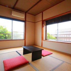 Family Ryokan Kawakyu with Showa Retro, Private Hot Spring / 이부스키 호텔