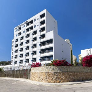 Leonardo Boutique Mallorca Port Portals / 세라 데 트라문타나 호텔