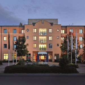 H+ 호텔 하노버 / 하노버 호텔