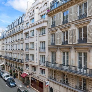 호텔 이타츠-우니스 오페라 / 파리 호텔