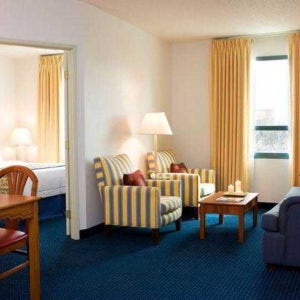 Residence Inn by Marriott Las Vegas Hughes Center / 라스베이거스 호텔