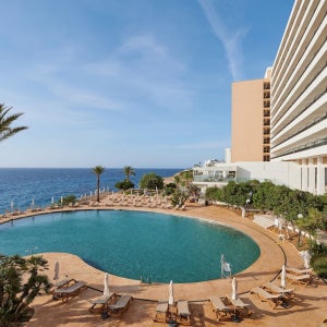 알루아 칼라스 데 마요르카 리조트 / 예반트 호텔