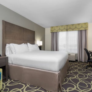 홀리데이 인 익스프레스 & 스위트 에임스, IHG 호텔