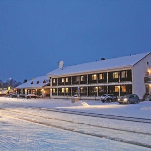 호텔 쿨타히푸 / 이나리 호텔